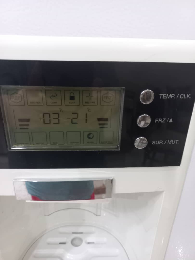دلیل گرم شدن یخچال فریزر اسنوا